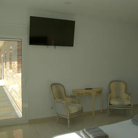 Paraiso, Exclusiva, Todas Comodidades Gerona