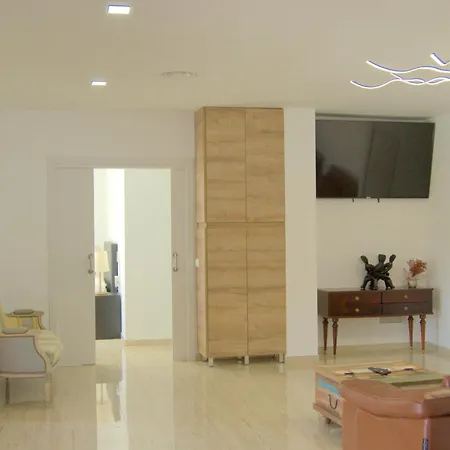 Paraiso, Exclusiva, Todas Comodidades فيلة